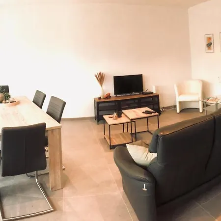 Duplex 4-6 Pers La Traction Avant Apartment *