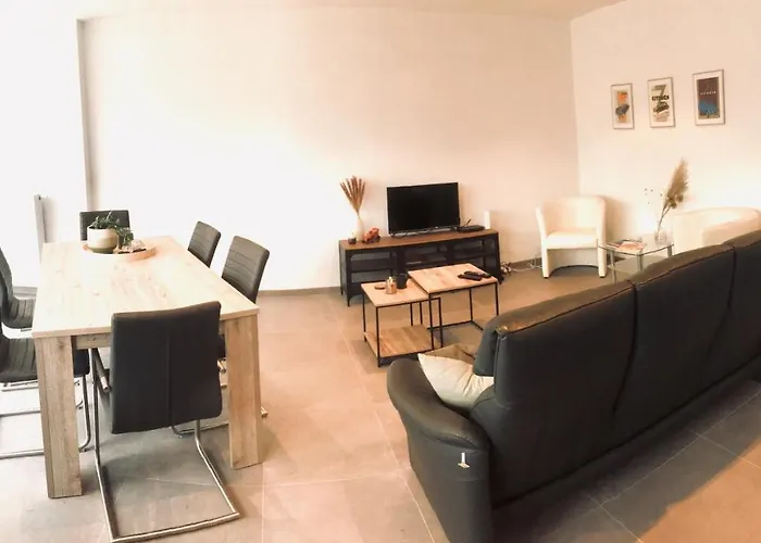 Duplex 4-6 Pers La Traction Avant Apartment *